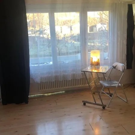 Lake & Town Studio | 24 *